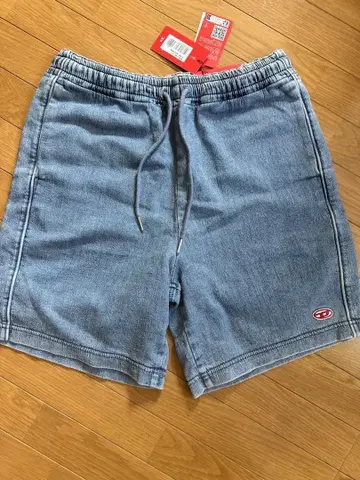 DISEL 트랙 숏팬츠 택 포함 미사용 론 헤르만