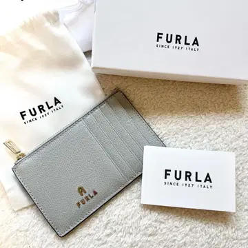 미사용 새상품 FURLA CAMELIA 카드 케이스 M