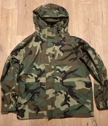 US ARMY ECWCS GEN1 GORE-TEX