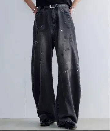 sinssBaggy silhouette curve denim L