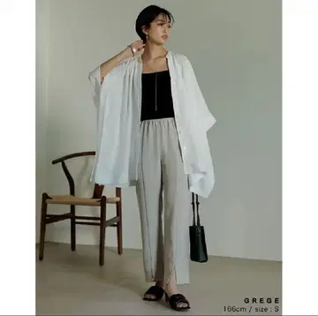 새상품 Re:EDIT 그레이 센터 슬릿 와이드 팬츠 MT 그레이지