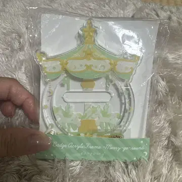 후쿠야 캔뱃지 아크릴 프레임 회전목마 블루