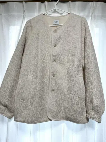 DOORS 퀼트 노카라 자켓