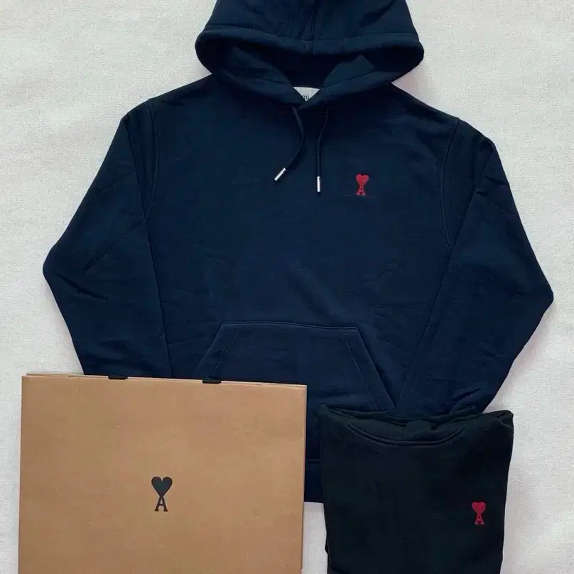 [QR 가능] 아미 스몰로고 하트 후드맨투맨 미개봉 새상품