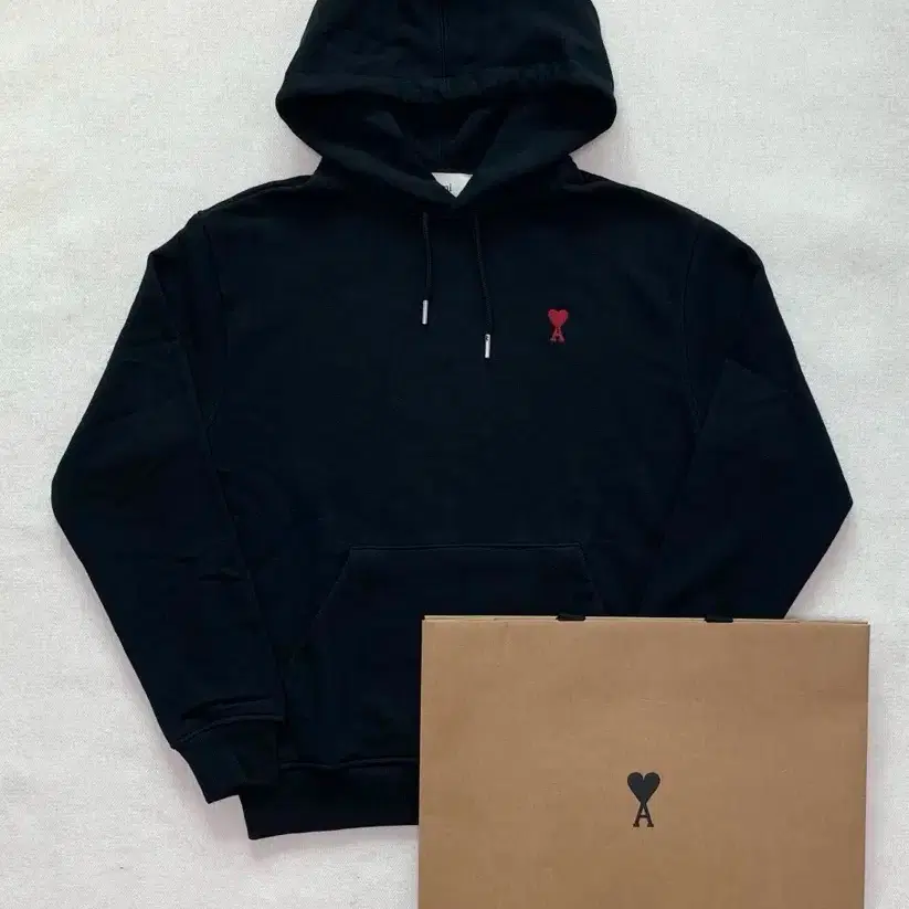 [QR 가능] 아미 스몰로고 하트 후드맨투맨 미개봉 새상품