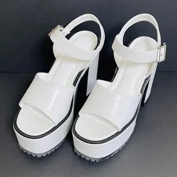 데메텔 통굽 와이드 힐 탱크 밑창 앵클 스트랩 샌들 M 사이즈
