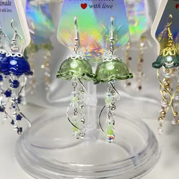 해파리 귀걸이