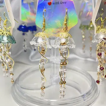 해파리 귀걸이