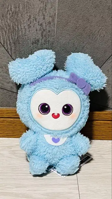 TWICE LOVELYS 푹신푹신 앉은 봉제 인형 나연