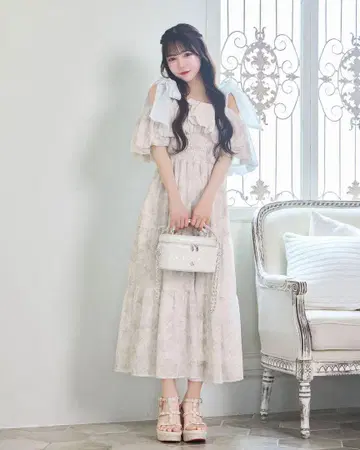 미셸 마카롱 로얄 플뢰르 원피스