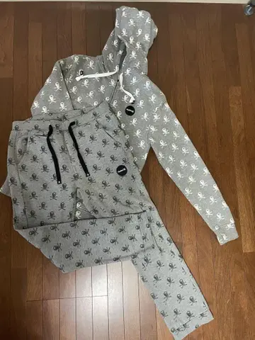 Hurley 스컬 패턴 후디&팬츠 셋업 M