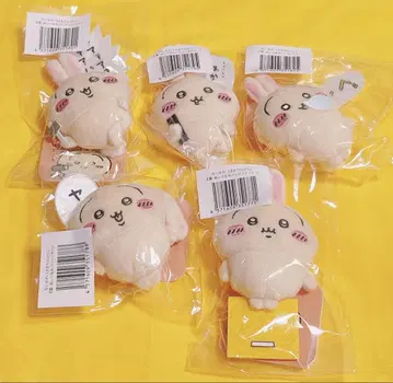 치이카와 (먼작귀) 토끼투성이 복권 E상 봉제 인형 배지 5세트