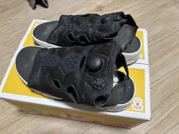 Reebok 리복 펌프 퓨리 샌들