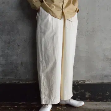 고쉬 카츠라기 와이드 팬츠