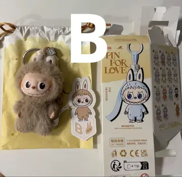 LABUBUTHE MONSTER PIN FOR LOVE B 신상