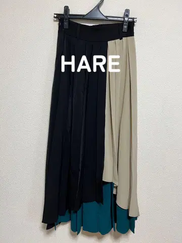 HARE 다색 플리츠 스커트