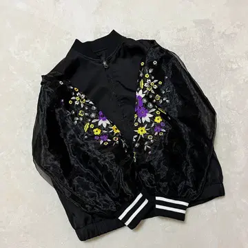 ROSEBUD 로즈버드 시어 슬리브 스카잔 블루종 꽃무늬 자수