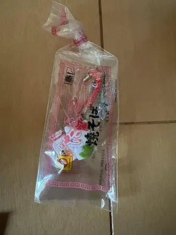 마루짱 야키소바 한정품 키티짱 스트랩