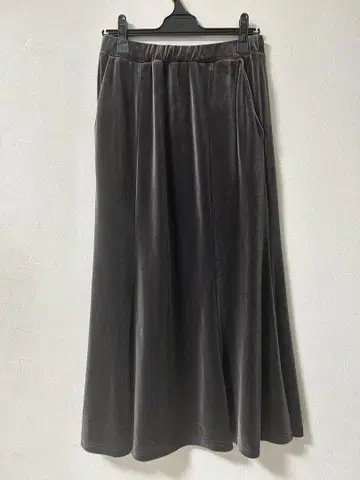 택 포함 새상품 그레이 벨로아 머메이드 롱 스커트