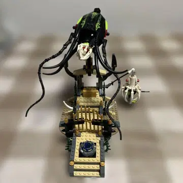 LEGO 8061 아틀란티스 거대 오징어 게이트