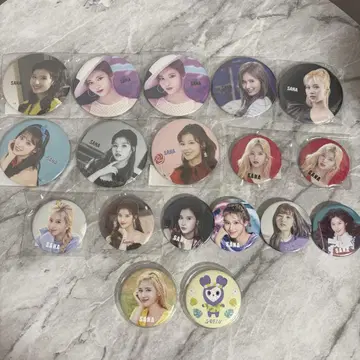 TWICE 사나 캔 배지
