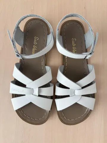 솔트워터 saltwater 샌들 화이트 사이즈 6 24cm