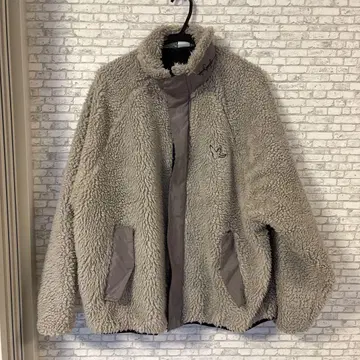 마크곤잘레스 베이지 보아 플리스 자켓 자수 로고 포함