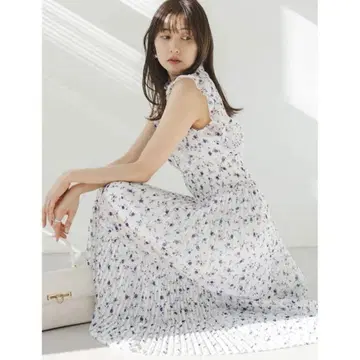 스나이델 Sustainable 20주년 프린트 원피스