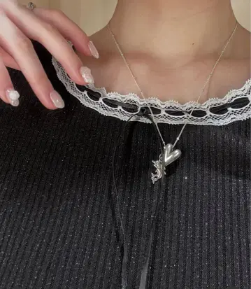 frank and easy sv heart shaped necklace