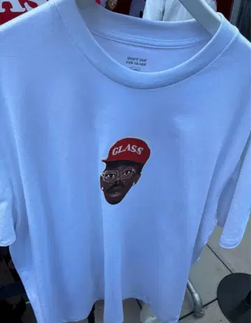 TYLER POP UP 타일러 DON'T TAP THE GLASS