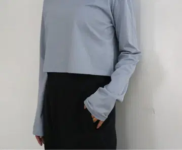 AURALEE 오라리 크롭 기장 보트넥T