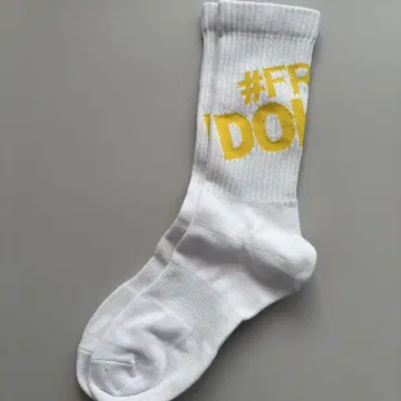 [ #FR2DOKO? ] Socks white