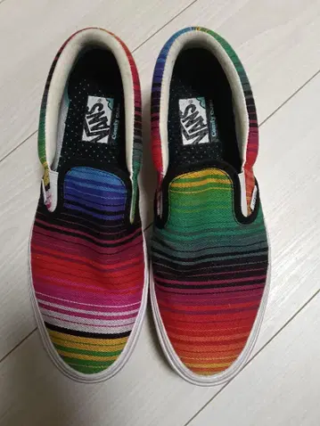 VANS 27 comfycush slip on 멀티 컬러