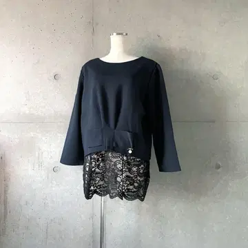 택 포함 새상품 레이스 밑단 레이어드 티셔츠 딥 씨 그린 FREE