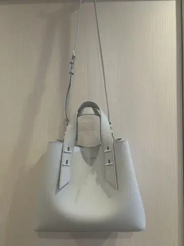 더블 핸들 로치 백