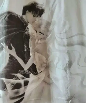 세일러문 턱시도 가면 T셔츠 리제이 노안느 스마일랜드