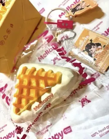 Mellojoy 스퀴즈 크림 와플 크리미 크림