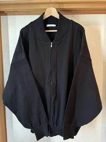 YASHIKI 24SS 메부키 니트 블루종