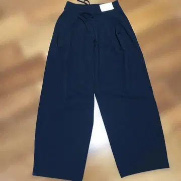 UNIQLO 울트라 스트레치 액티브 와이드 팬츠 M