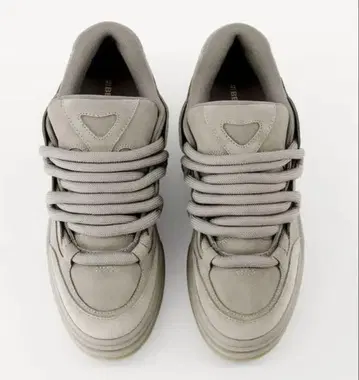 일본 미발매 독일발 BERSHKA 신상 CHUNKY GREY