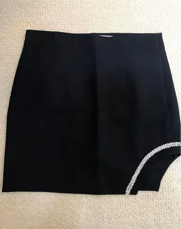 ZARA 비쥬 미니 스커트