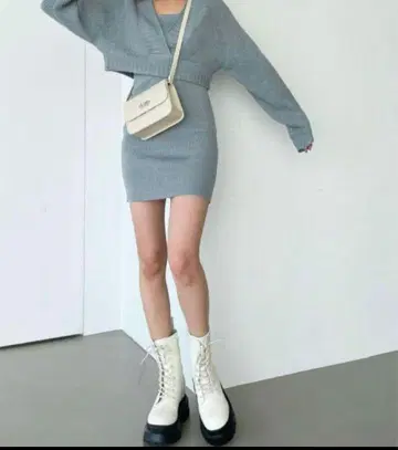 EMODA 탱크 레이스업 부츠 화이트