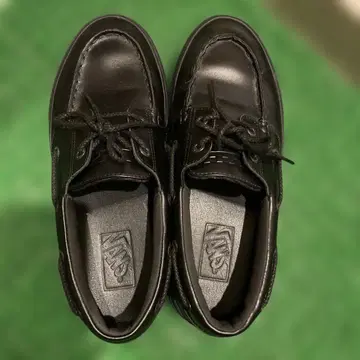 VANS V176CF