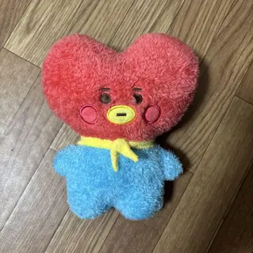 BT21