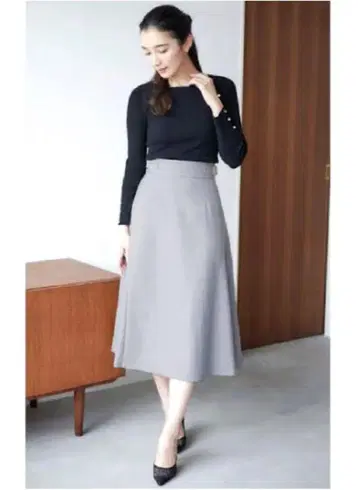 새상품 키타무라 그레이 플레어 스커트 요코하마 모토마치
