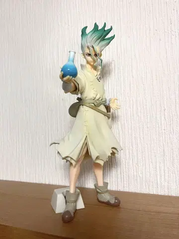 닥터스톤 이시가미 센쿠 피규어 Dr.STONE