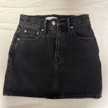 [ 새상품급 ] MOUSSY 다크 그레이 데님 타이트 스커트
