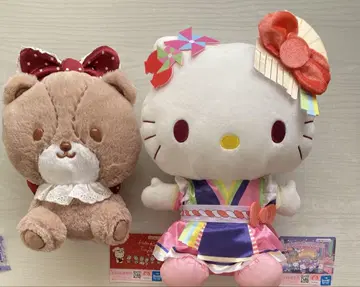 헬로키티 타이니참 봉제 인형 세트