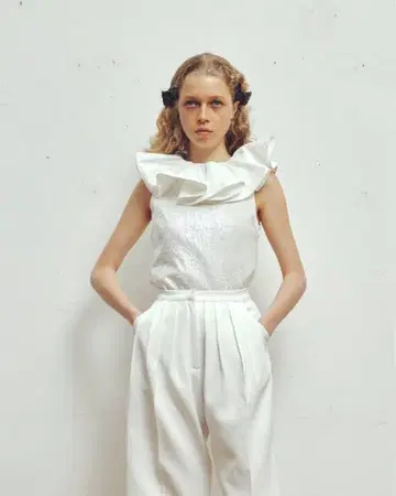 Bibiy DOROTHY RIBBON TOP