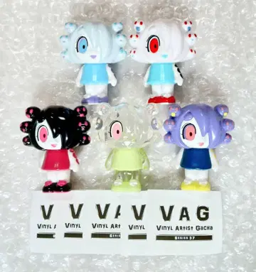 총 5종 PANAPANA VAG 시리즈 소프트 비닐 가챠 피규어